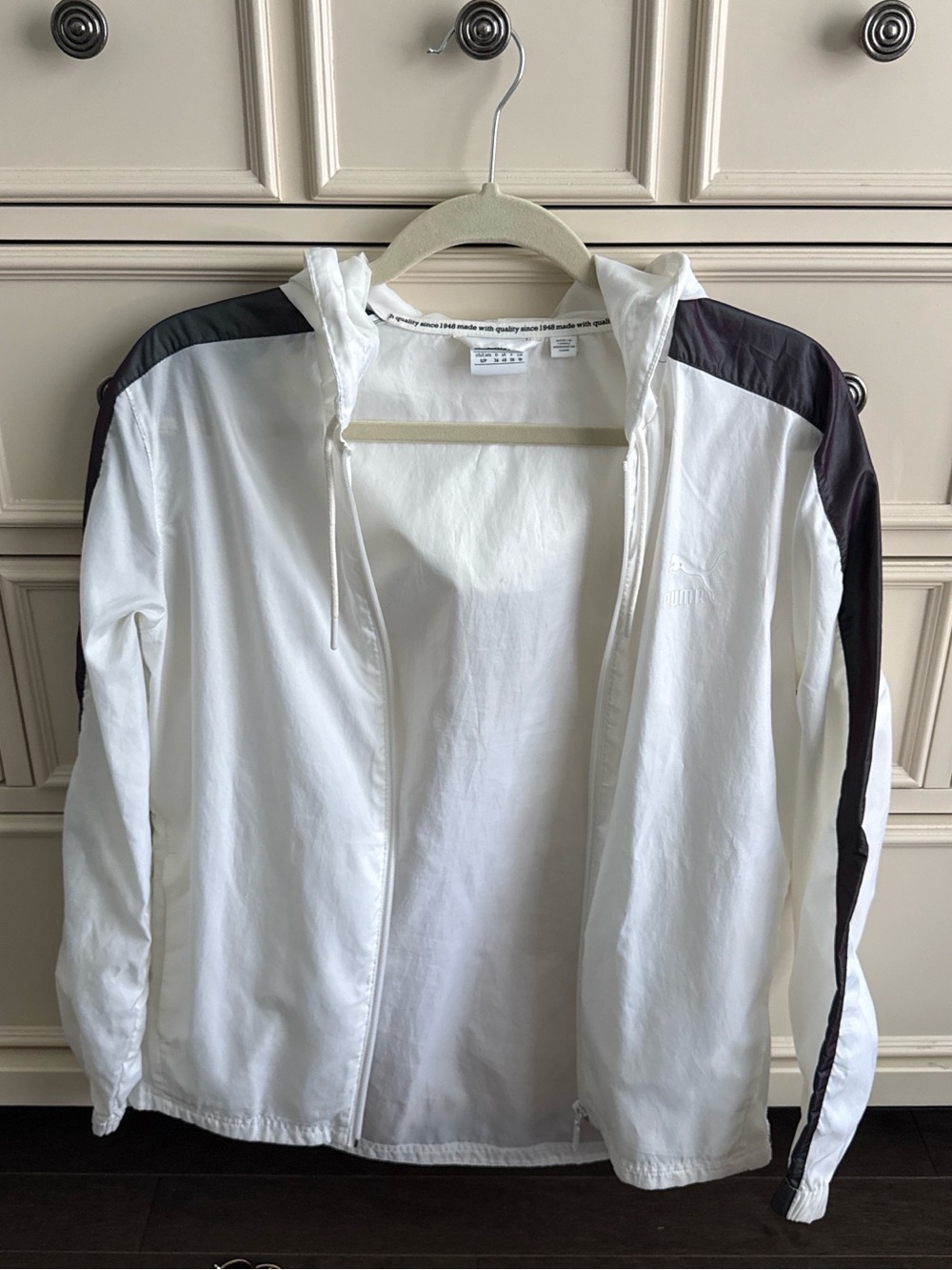 Puma White Lightweight Hooded Jacket with Black chrome Shoulder Stripes